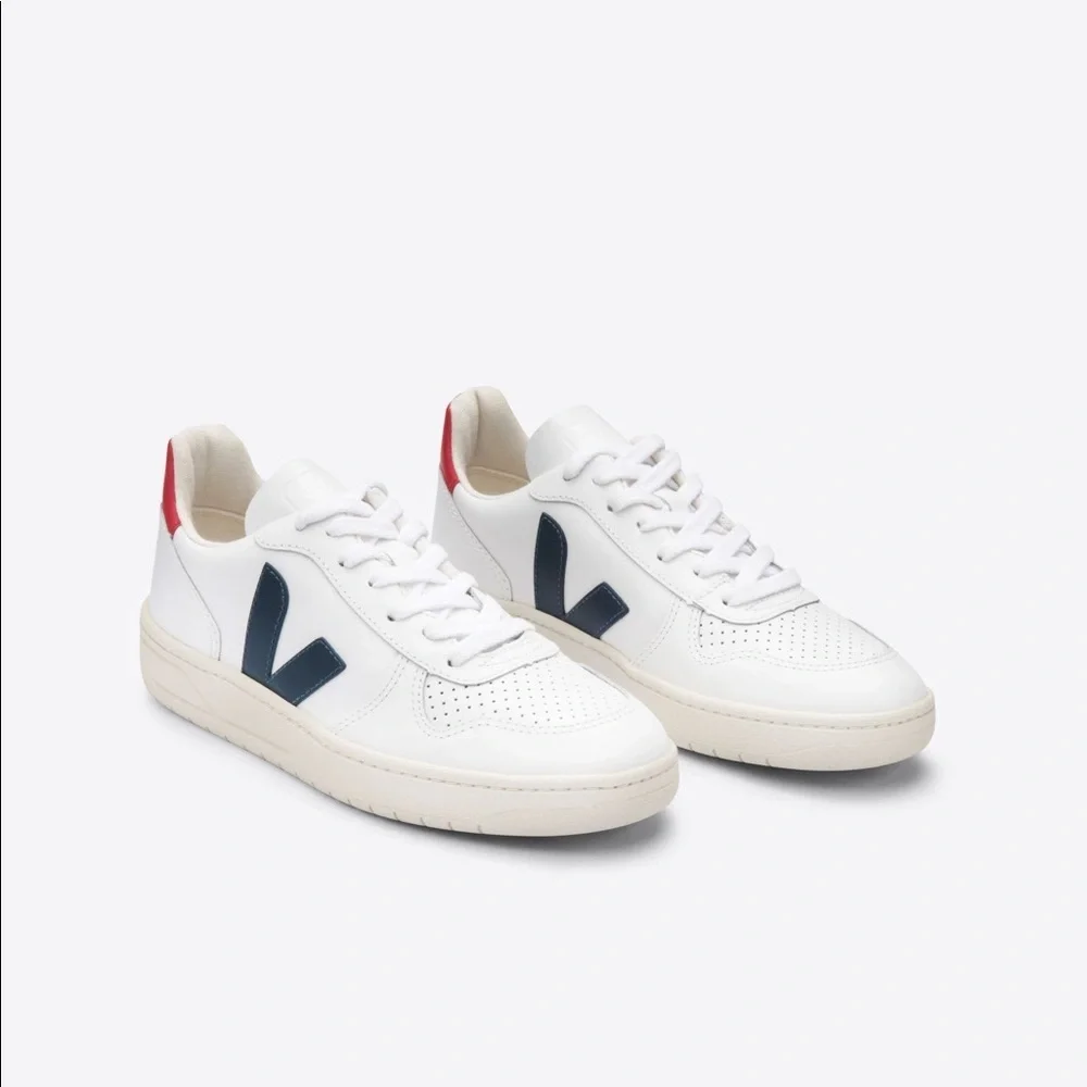 Veja V-10 LEATHER WHITE NAUTICO PEKIN (red white and blue sneakers)
